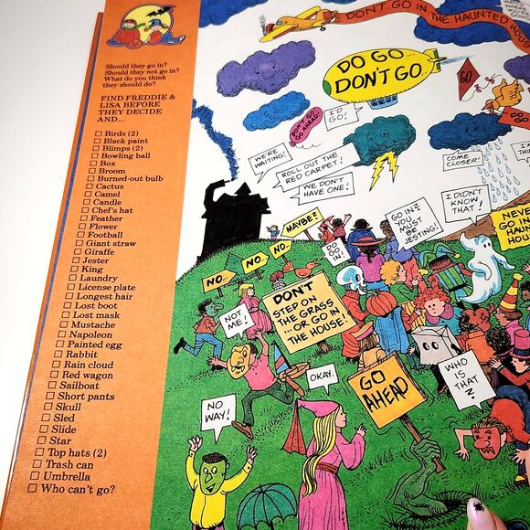 Find Freddie & Lisa in the Haunted House | Vintage 1991 Halloween Search Book - Picture 8 of 10